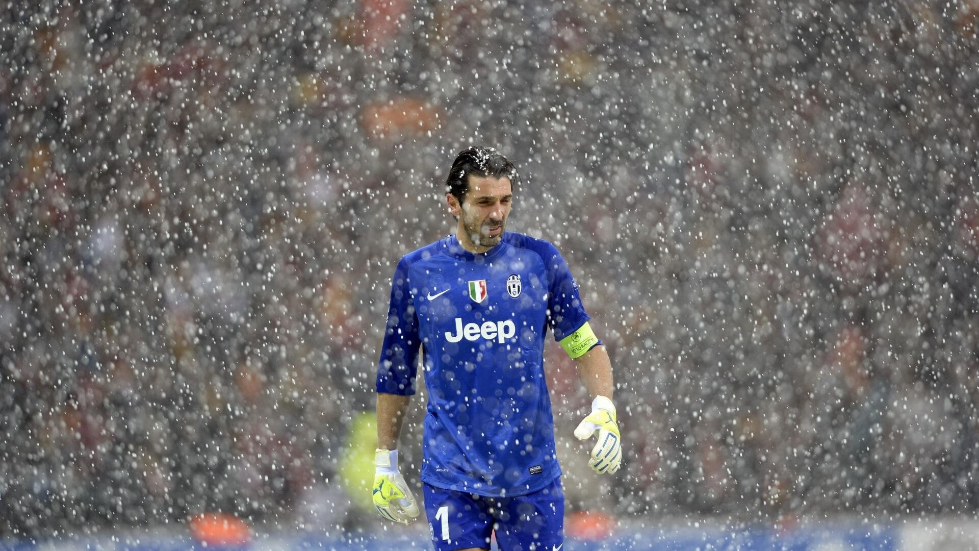 荷兰队击败土耳其：力保胜利晋级半决赛，荷兰[-1]vs土耳其