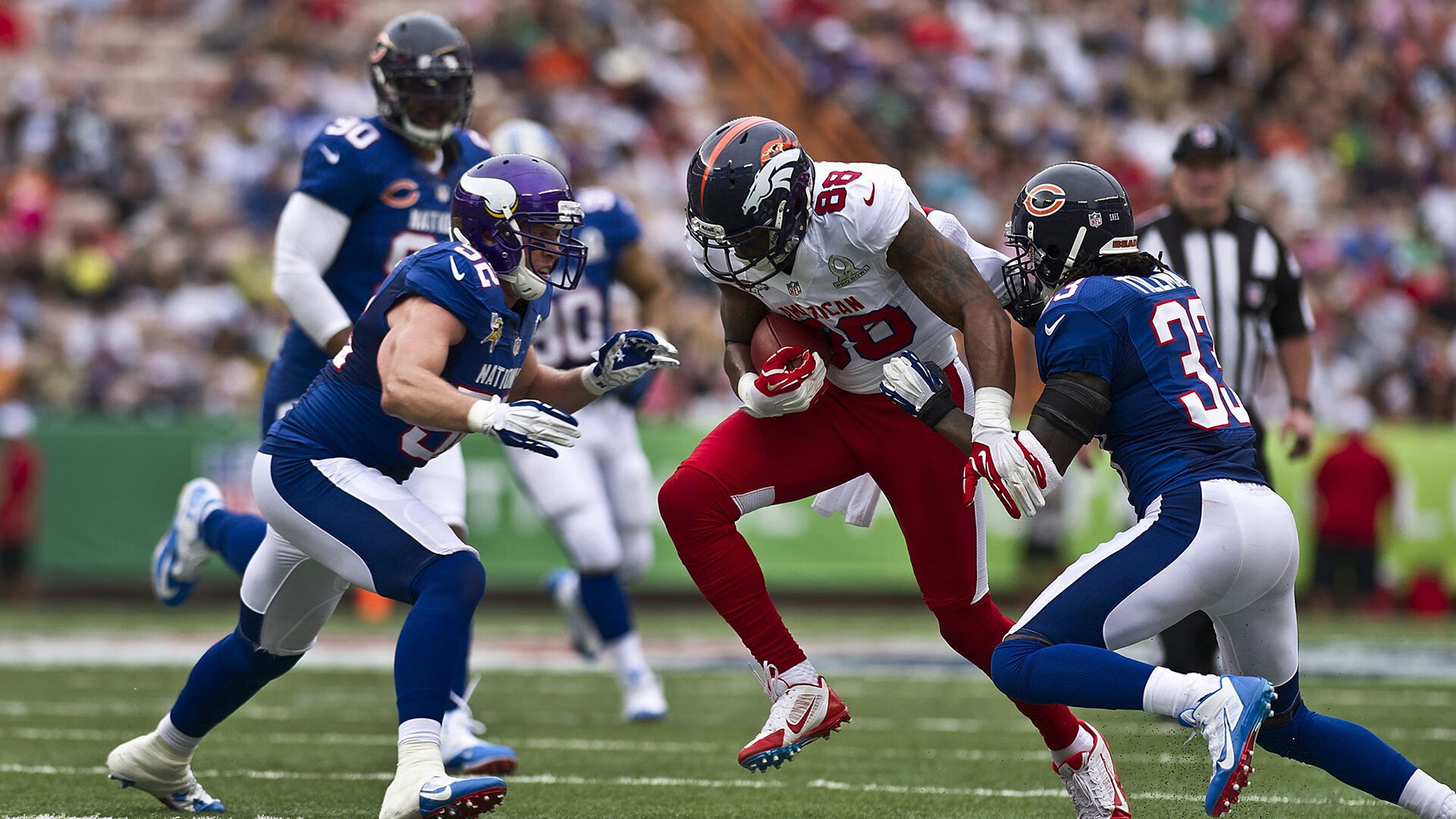 足球热情释放，赛场上的辉煌战绩，足球战役